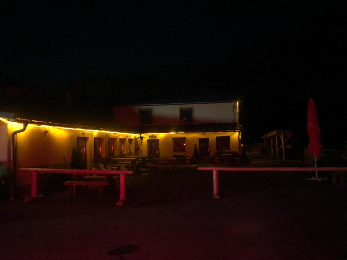 Penzion Kupfer Hotel Staré Hory Exterior foto